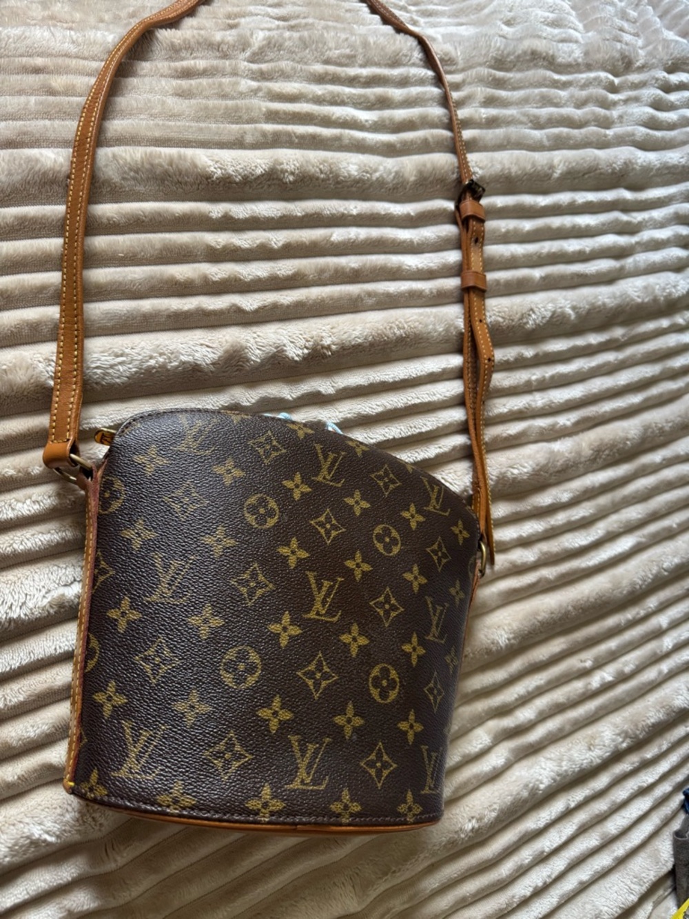 Louis Vuitton Monogram Crossbody in Brown and Tan